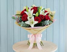 Букет цветов из:  Лилии и Розы #REPLACE_PRED# Иншинский