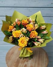 Букет цветов из:  Альстромерии и Розы в Иншинский