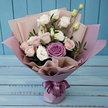 Букет цветов из:  Розы и Лизиантусы в Иншинский