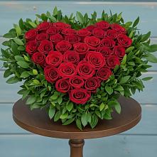 Цветочная композиция из Розы в виде сердца #REPLACE_PRED# Иншинский