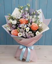 Букет цветов из:  Лизиантусы, Розы, Альстромерии и Гипсофила в Иншинский