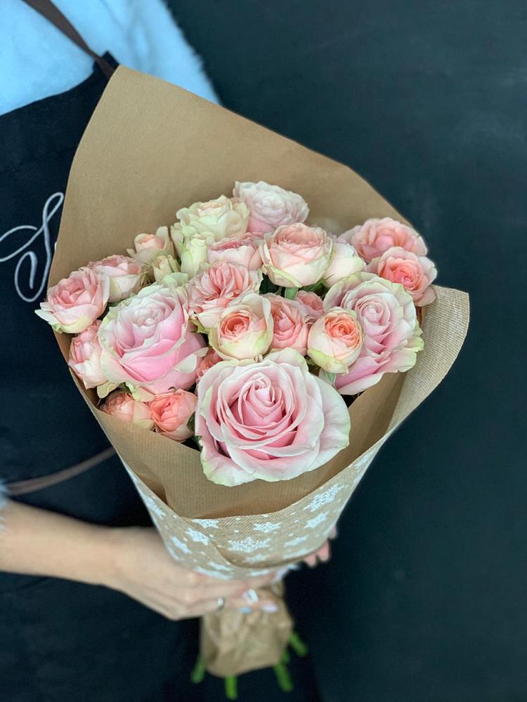 Букет цветов из: Хризантемы и Розы в Иншинский