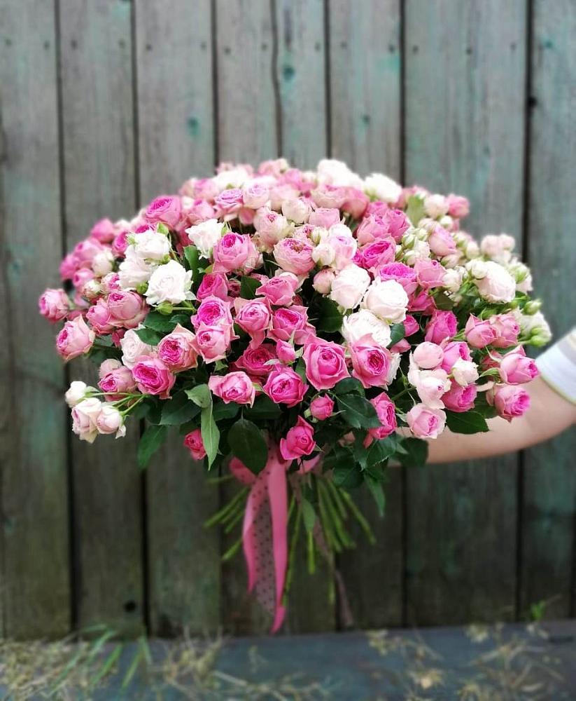 Букет Розовые кустовые розы Натали и Лав Лидия в Иншинский